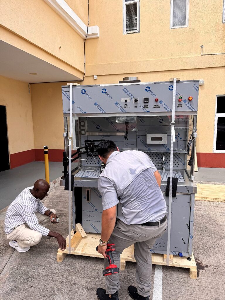 Instalación de equipo por Grupo SIRE